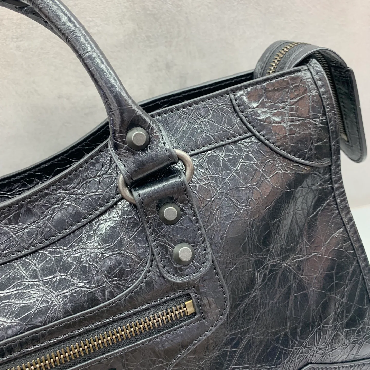 Women's Classic Handbags BALENCIAGA 18135978