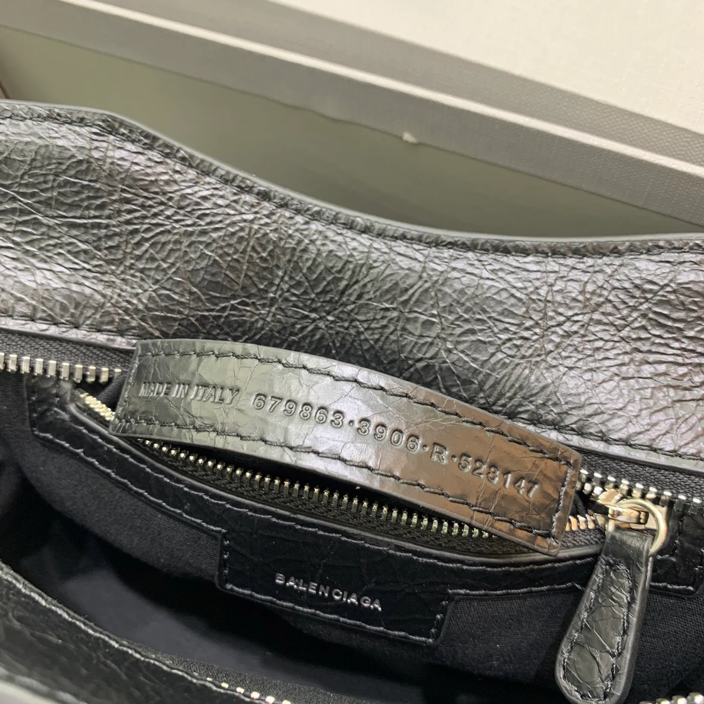 Women's Classic Handbags BALENCIAGA 17801584