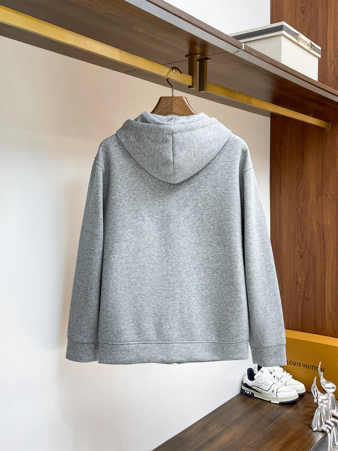 Men's Sweatshirts And Hoodies LOUIS VUITTON 18340427