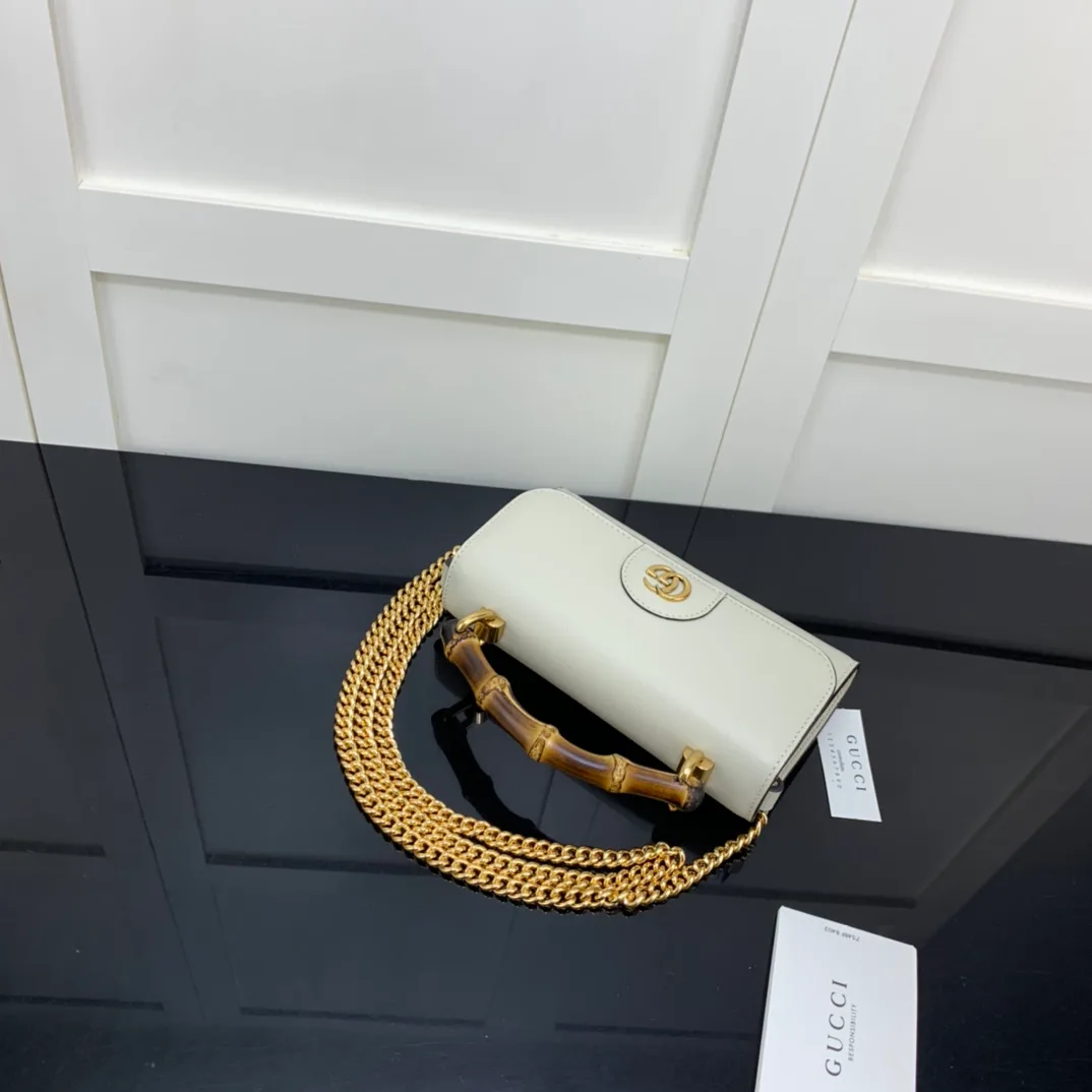 Women's Classic Handbags GUCCI 18262424