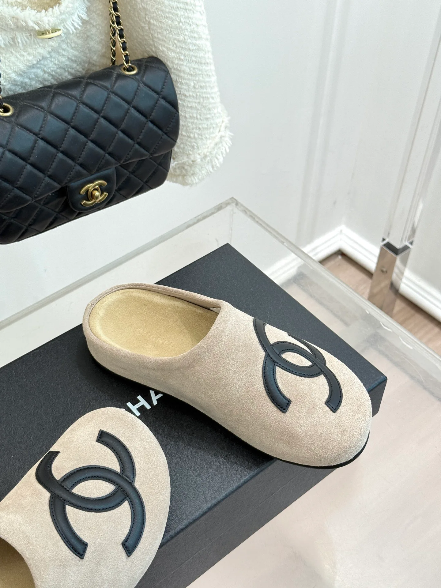 Women's Mules And Clogs CHANEL 17813179