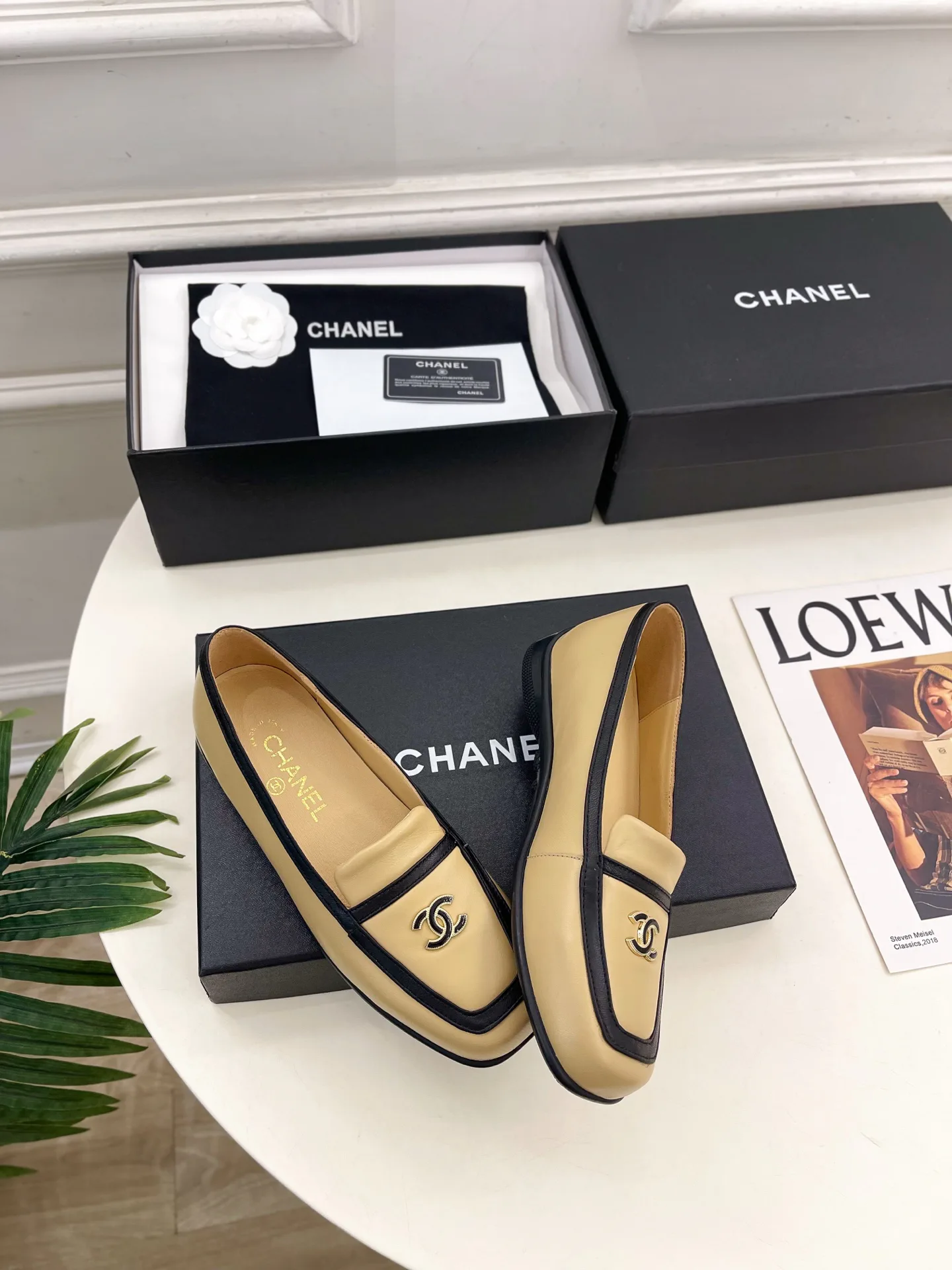 Women's Loafers And Moccasins CHANEL 18034984