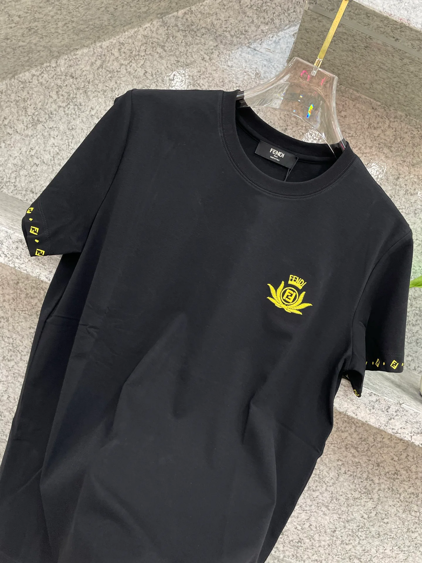 Men's T-Shirts FENDI 17099741