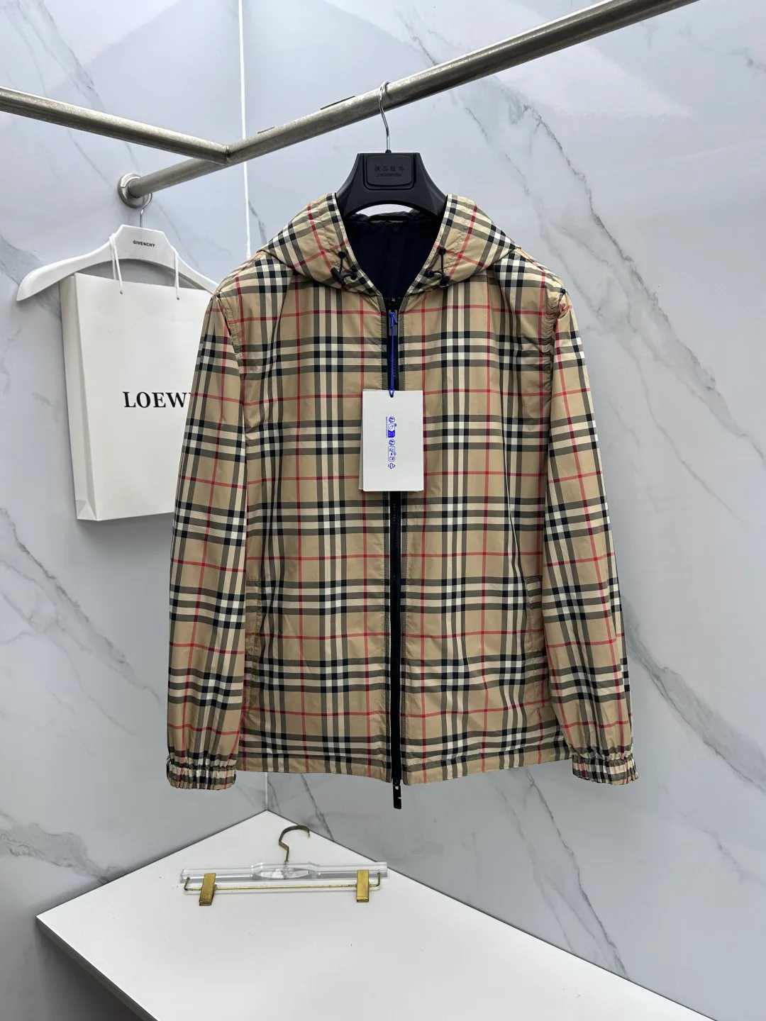 Men's Jackets And Down Jackets BURBERRY 18246849