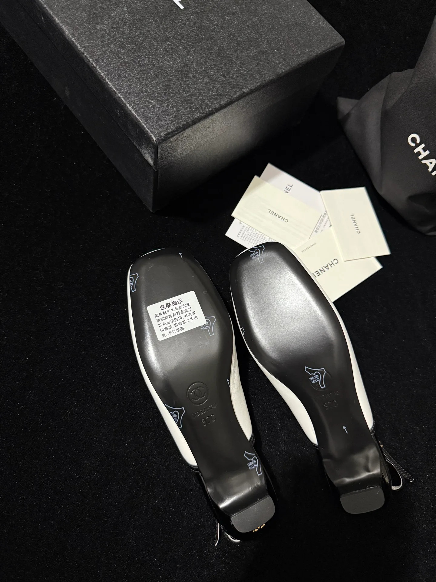 Women's Open-Toe Sandals CHANEL 18110817