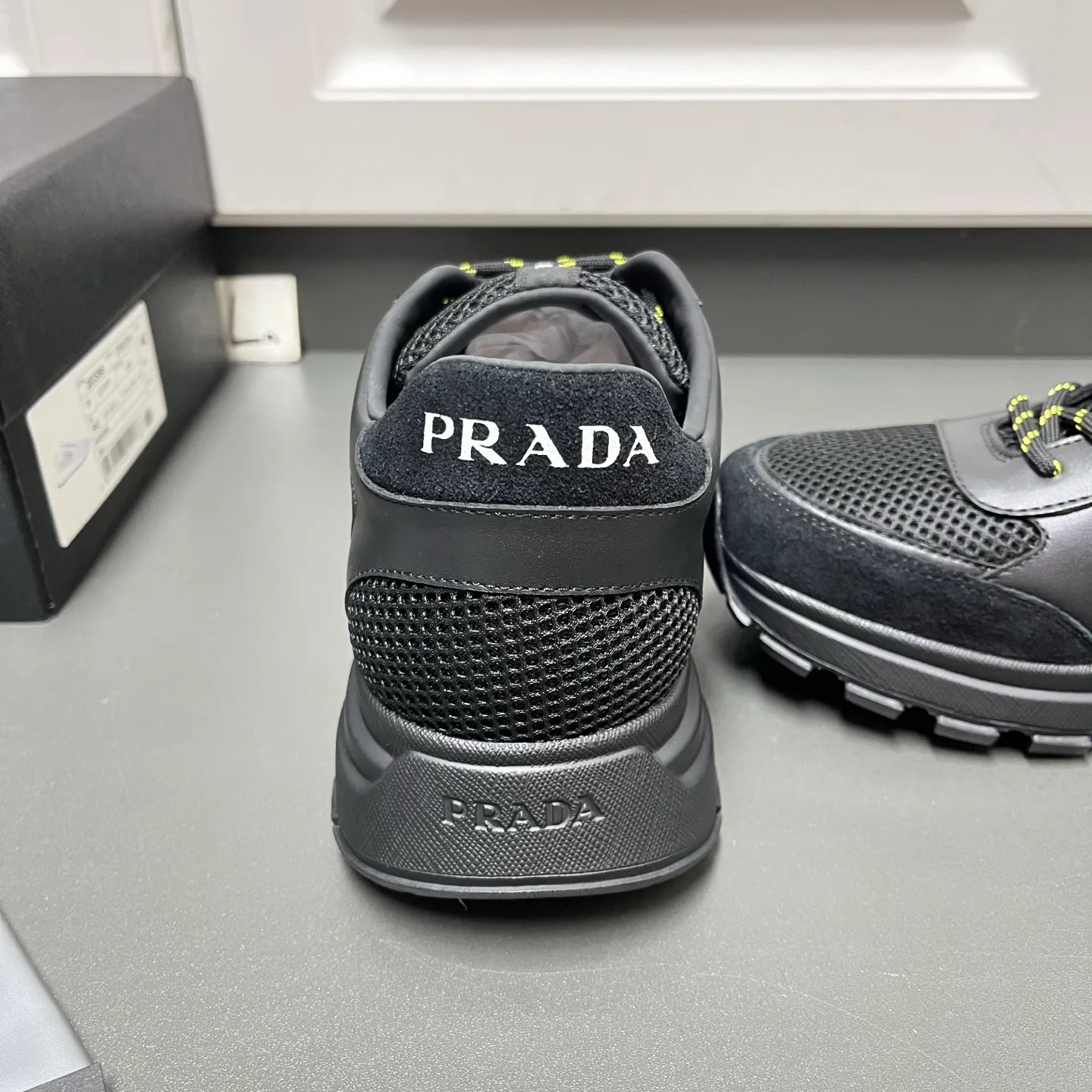 Men's Sneakers PRADA 17636527