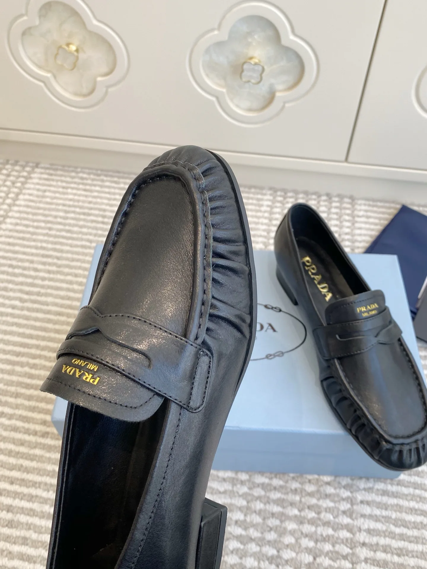 Women's Loafers And Moccasins PRADA 18146250