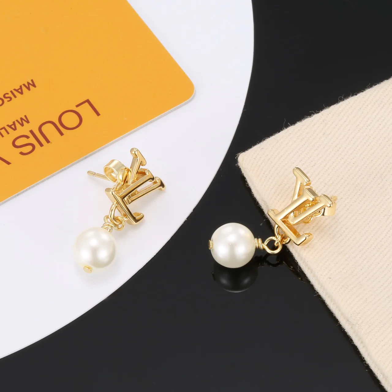 Jewelry LOUIS VUITTON 17844198