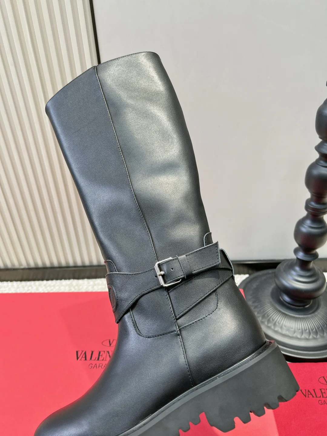 Women's Boots VALENTINO 17869526