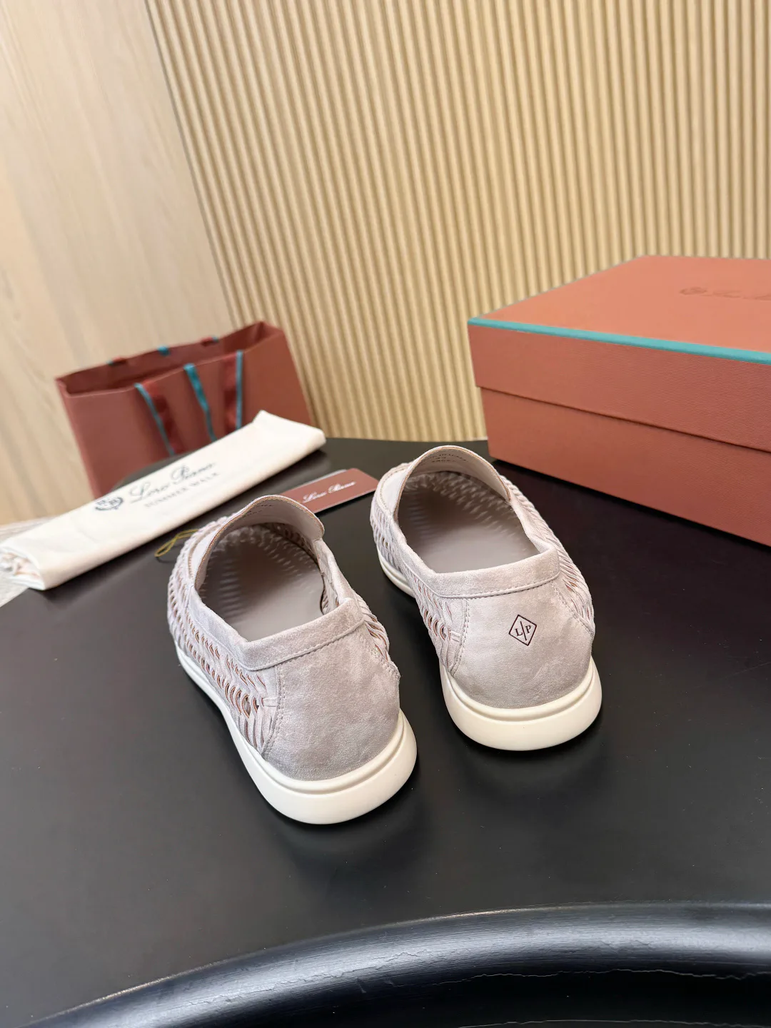 Women's Loafers And Moccasins LORO PIANA 18233092