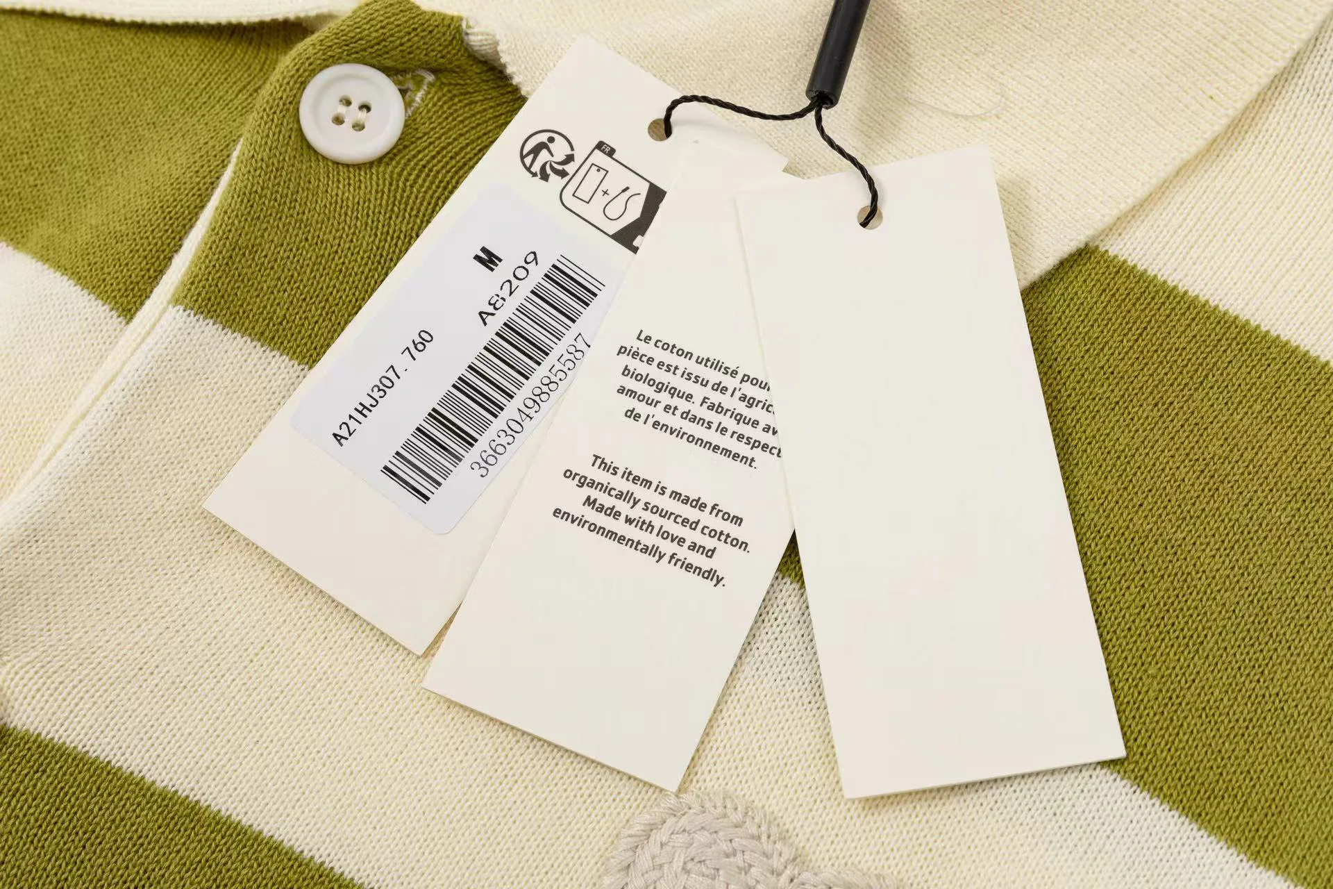 Men's Jumpers And Sweaters AMI PARIS 18032870
