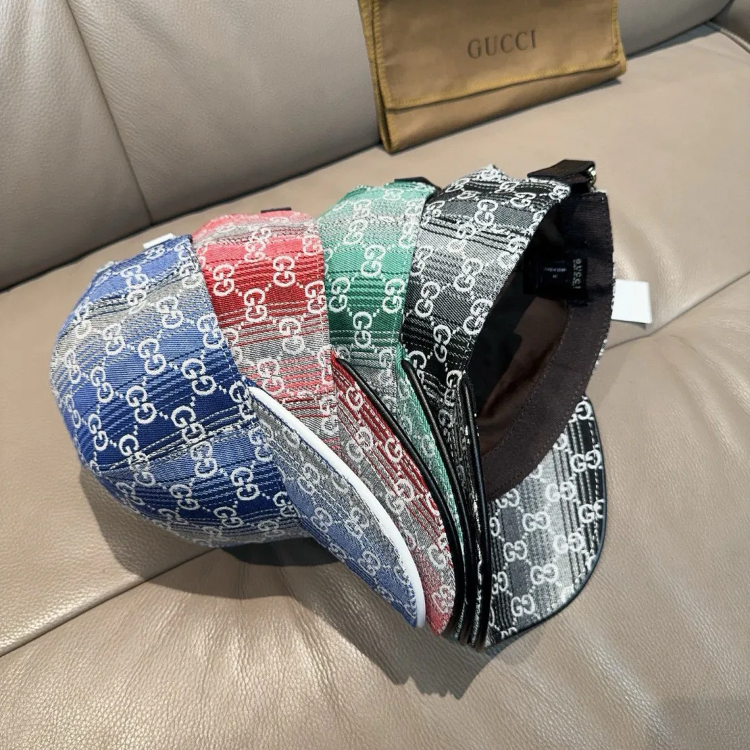 Hats GUCCI 18347047