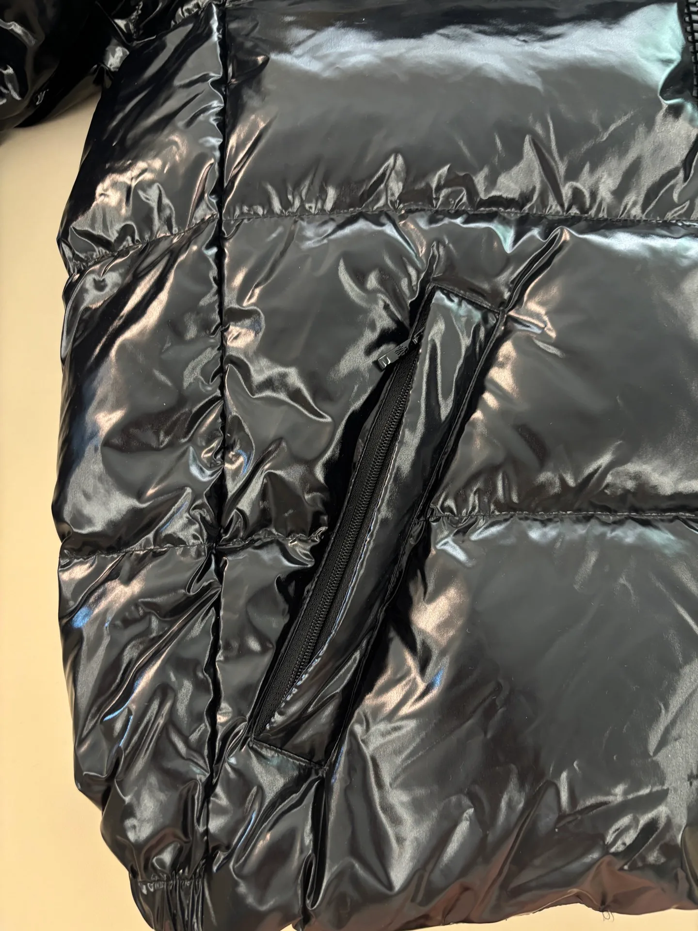 Women's Jackets And Down Jackets MONCLER 18468708