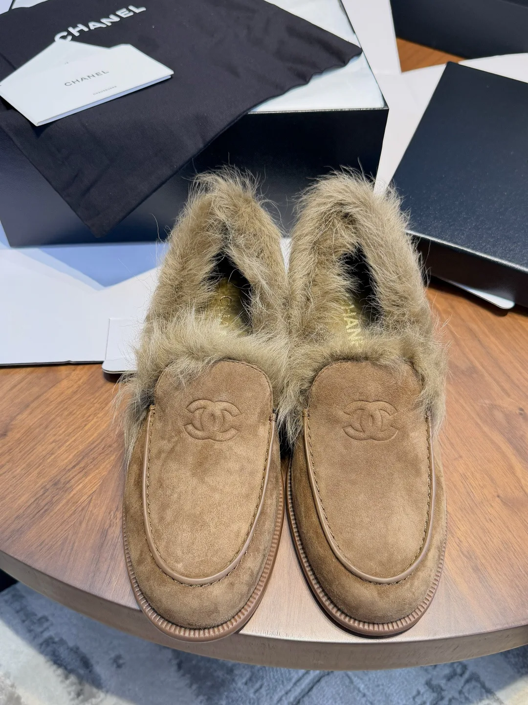 Women's Loafers And Moccasins CHANEL 18468690