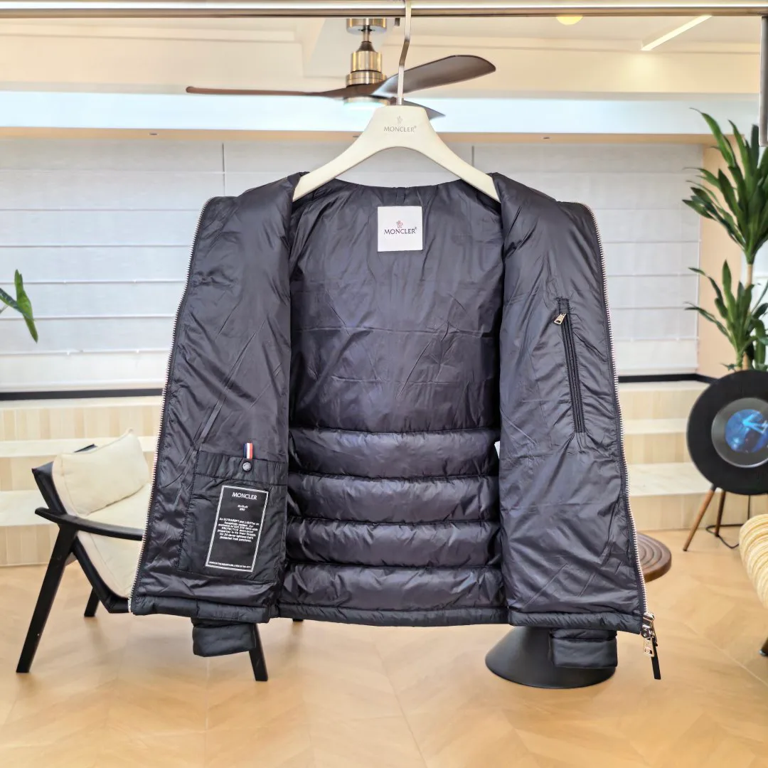 Men's Jackets And Down Jackets MONCLER 18281295