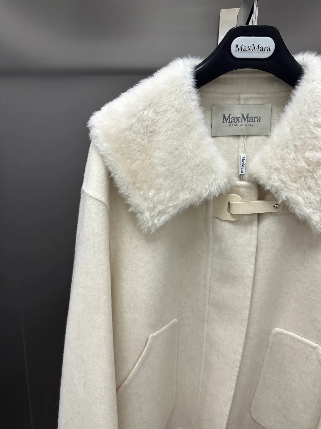 Women's Coats MAX MARA 18456323