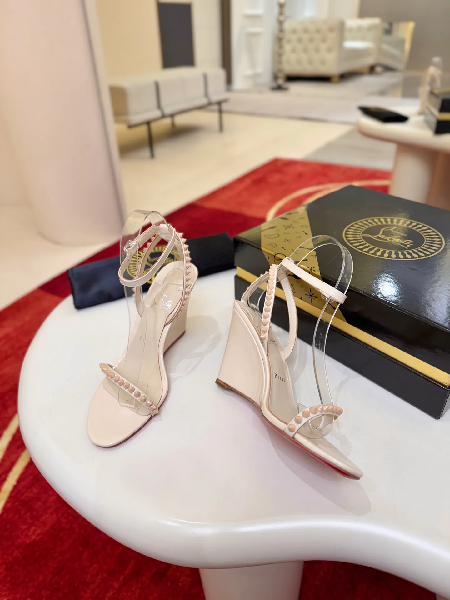 Women's Open-Toe Sandals CHRISTIAN LOUBOUTIN 18500920