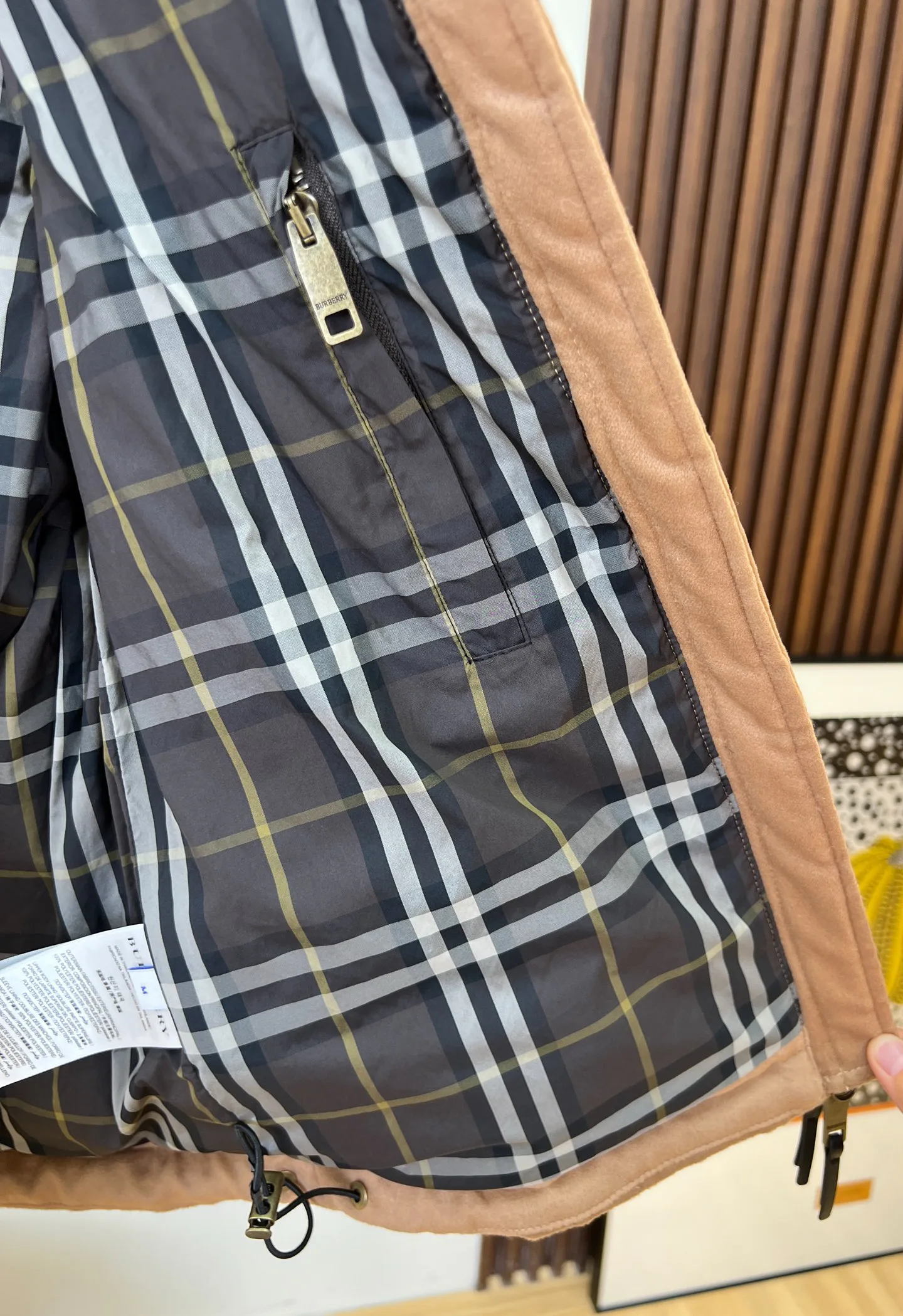 Women's Jackets And Down Jackets BURBERRY 18183463
