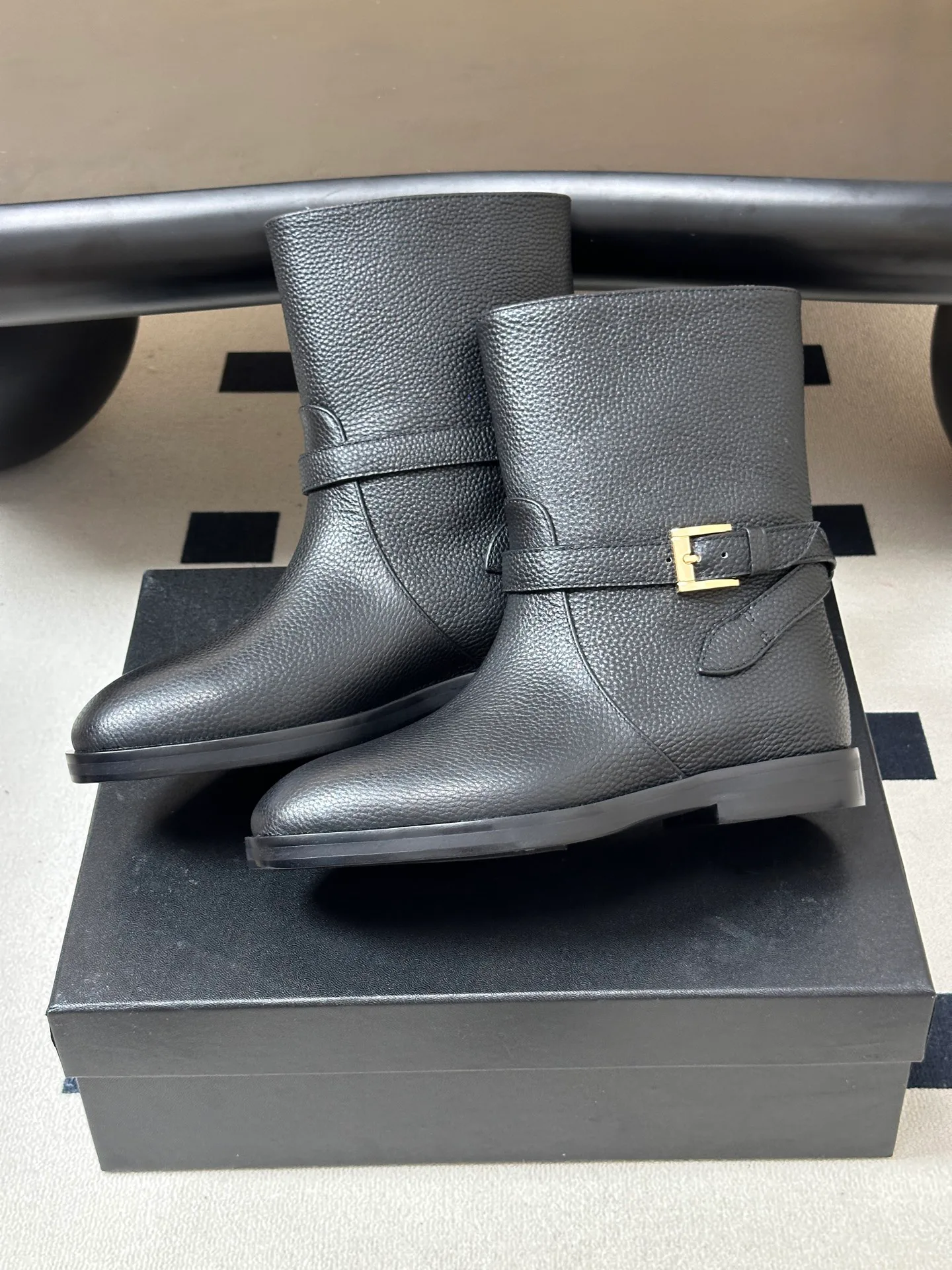 Women's Boots CHANEL 18069832
