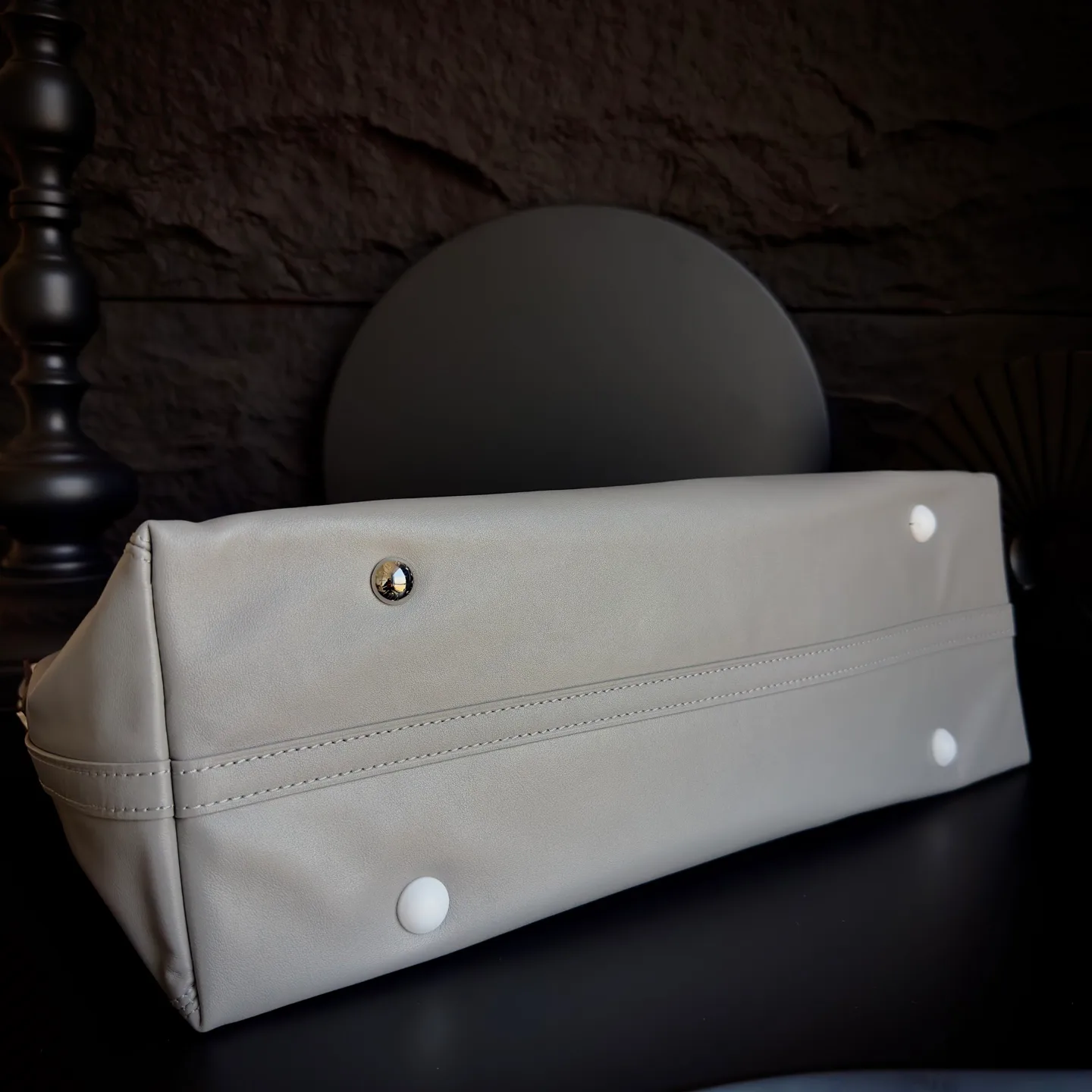 Women's Classic Handbags LOUIS VUITTON 17906955