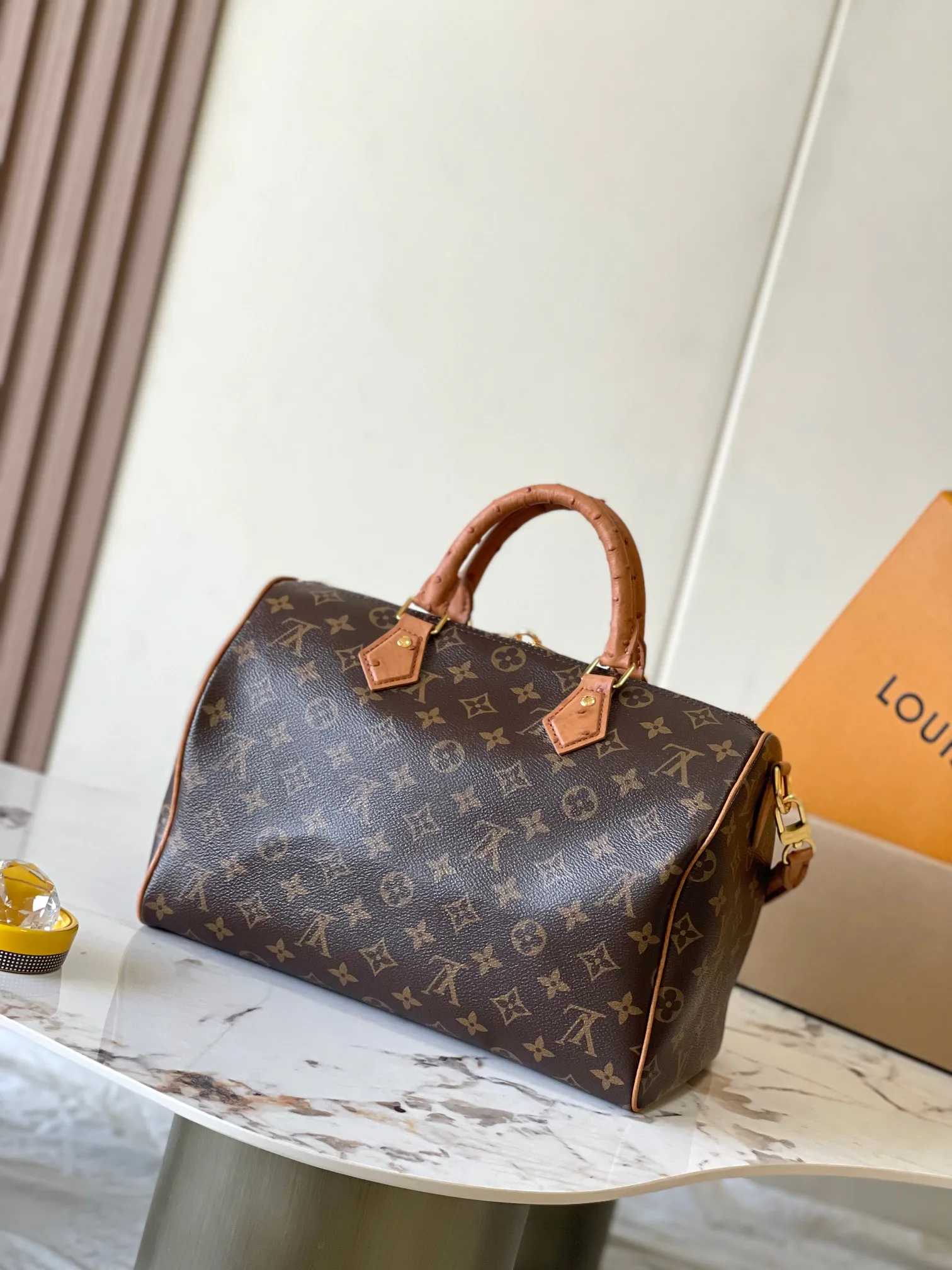 Women's Classic Handbags LOUIS VUITTON 18153139