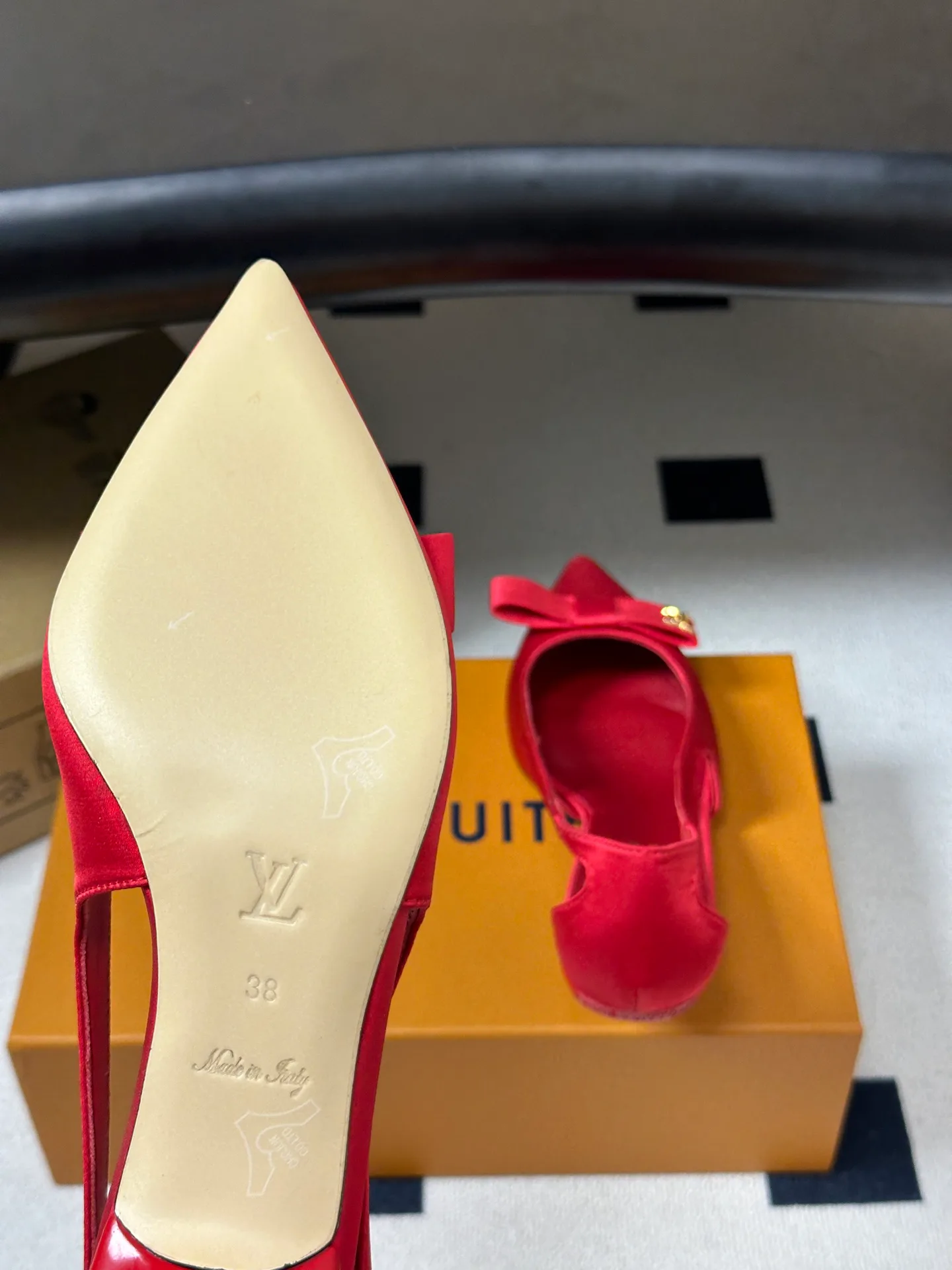 Women's Heels LOUIS VUITTON 17768183