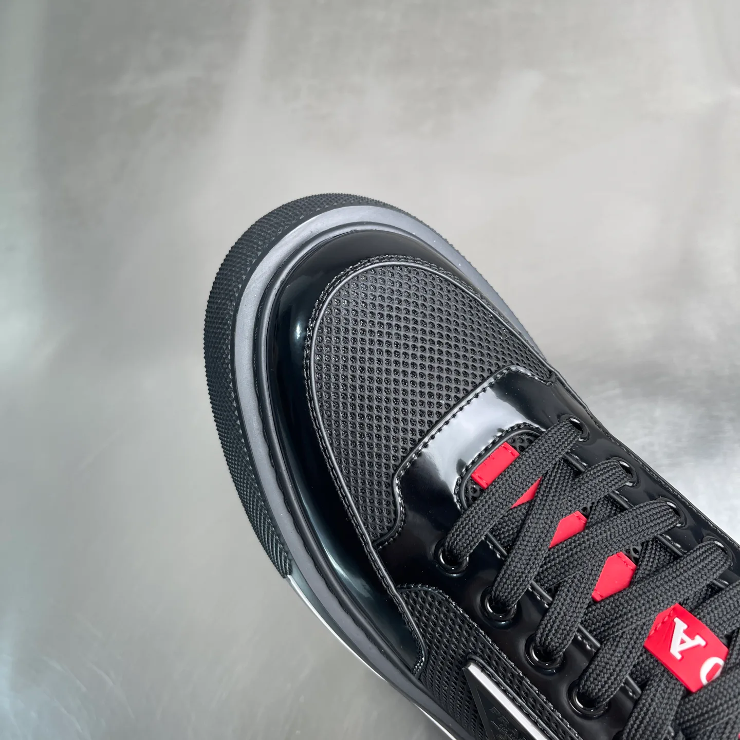 Men's Sneakers PRADA 18385654