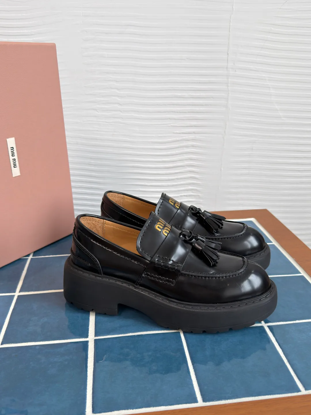 Women's Loafers And Moccasins MIU MIU 18125459