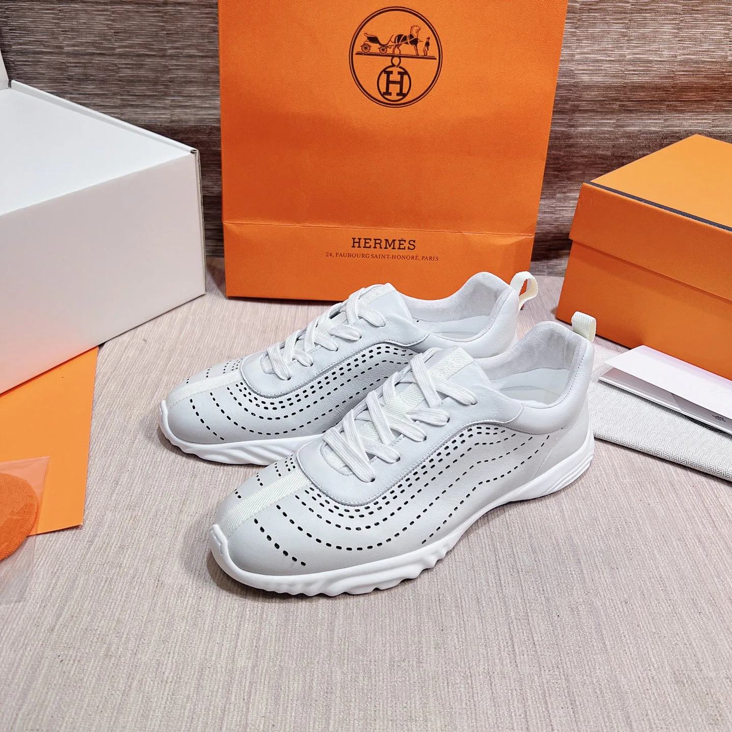 Men's Sneakers HERMES 17749560