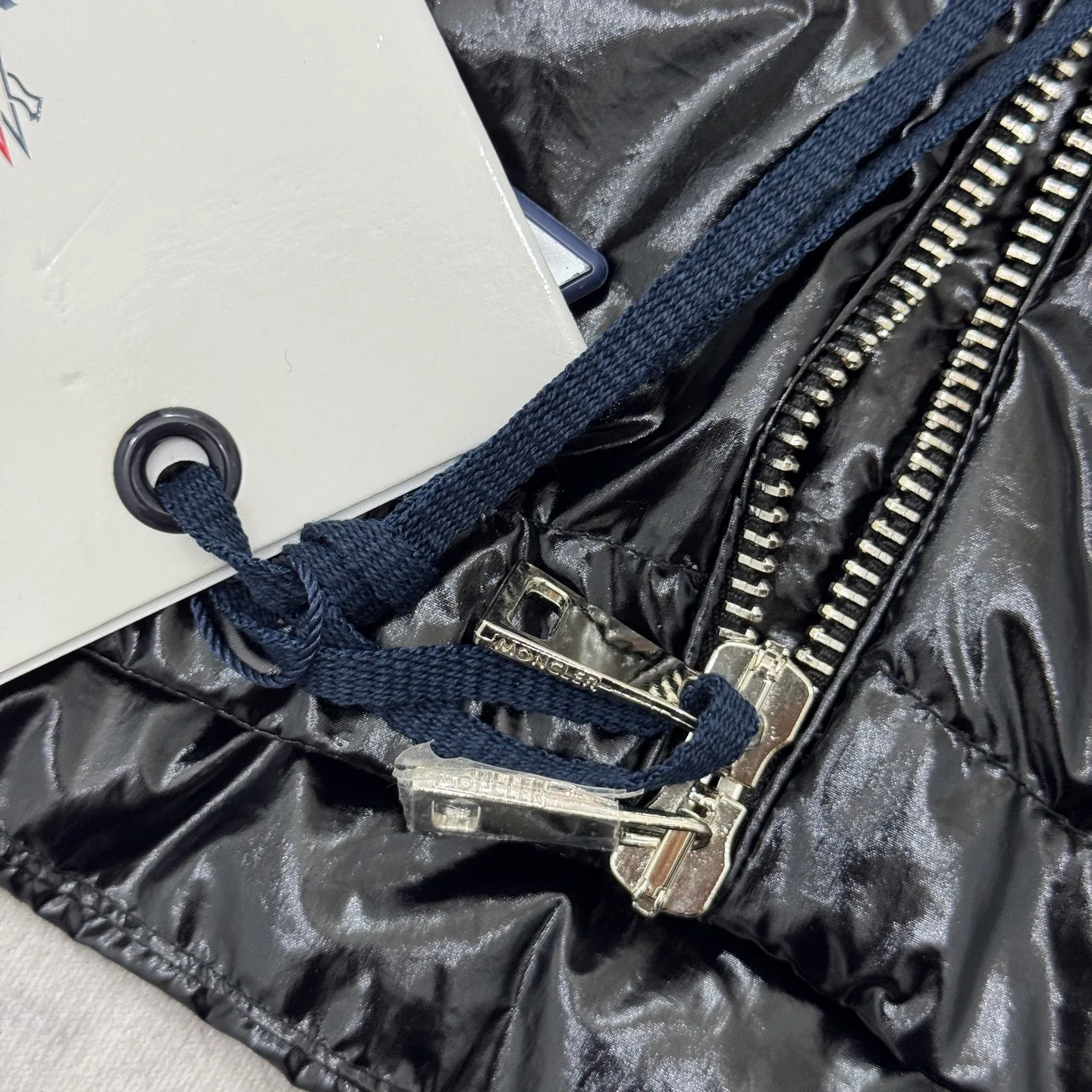 Куртки И Пуховики Женские Moncler 18561049