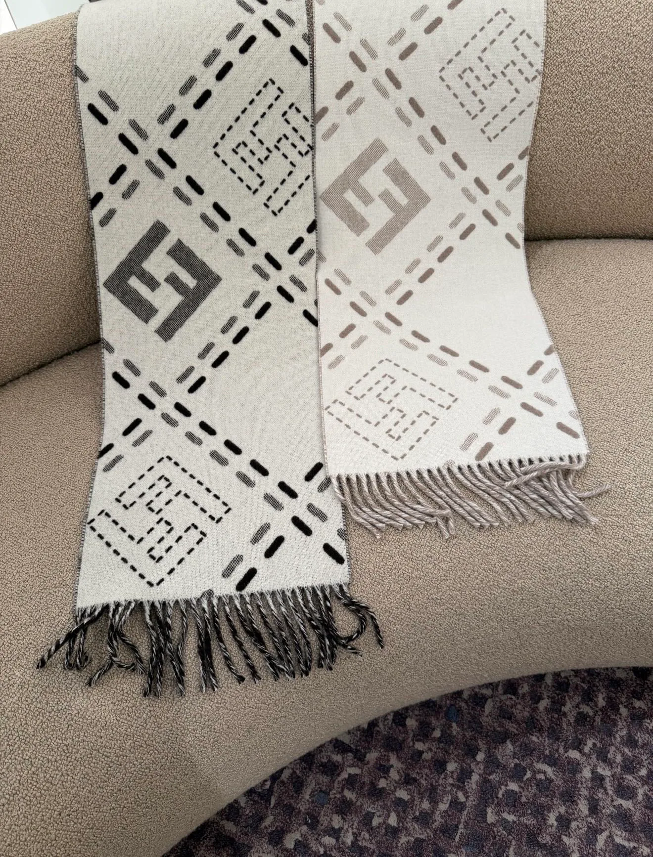 Scarves FENDI 18426911