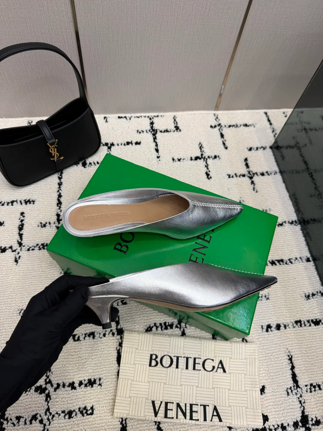 Women's Mules And Clogs BOTTEGA VENETA 18135178