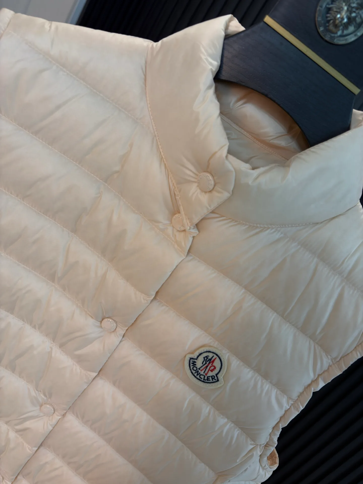 Women's Vests MONCLER 18048233