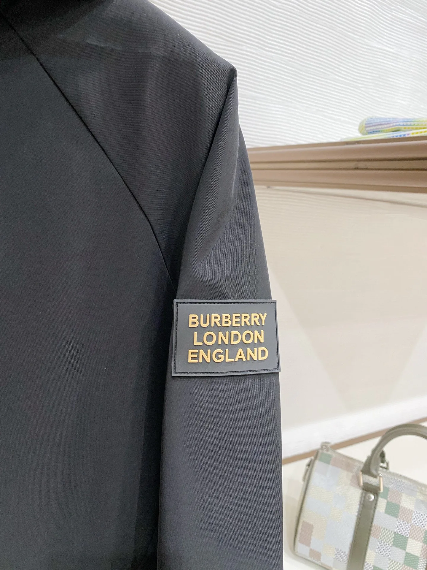 Men's Jackets And Down Jackets BURBERRY 18109107