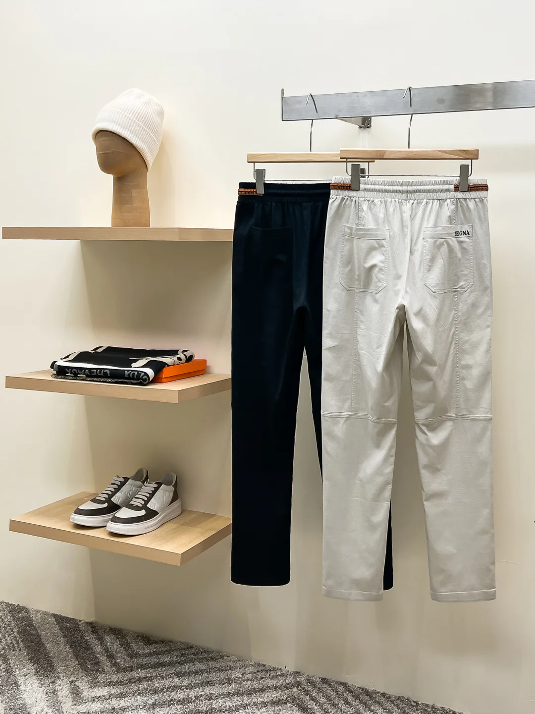 Men's Trousers ZEGNA 18499194
