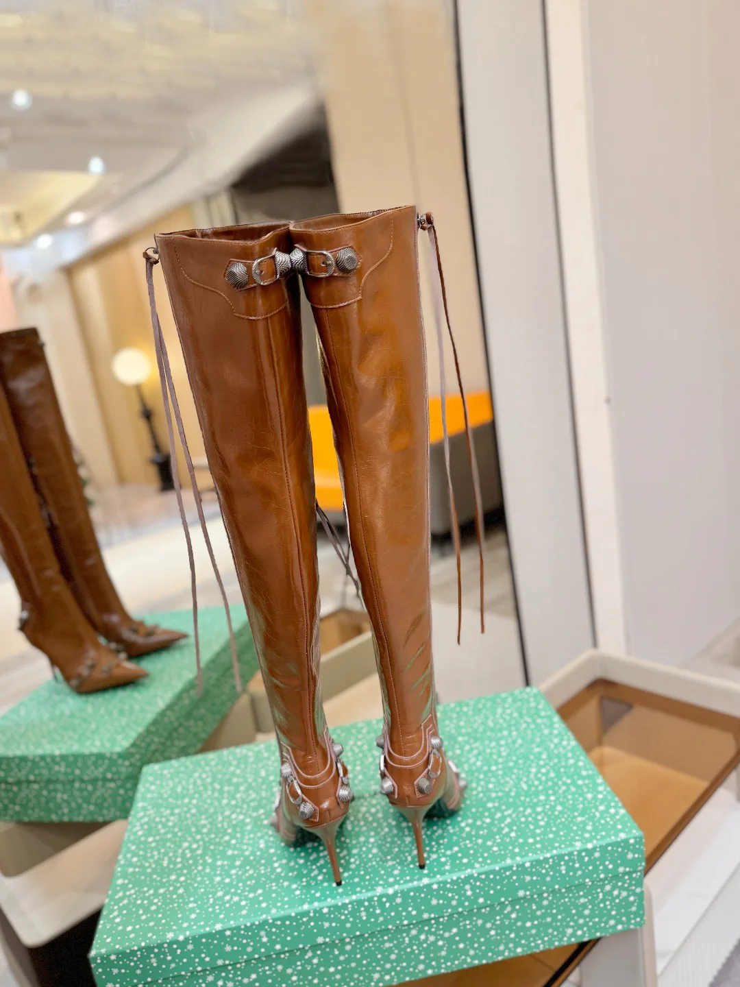 Women's Boots BALENCIAGA 18521349