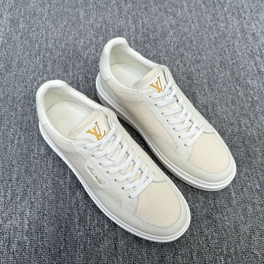 Men's Sneakers LOUIS VUITTON 18076077