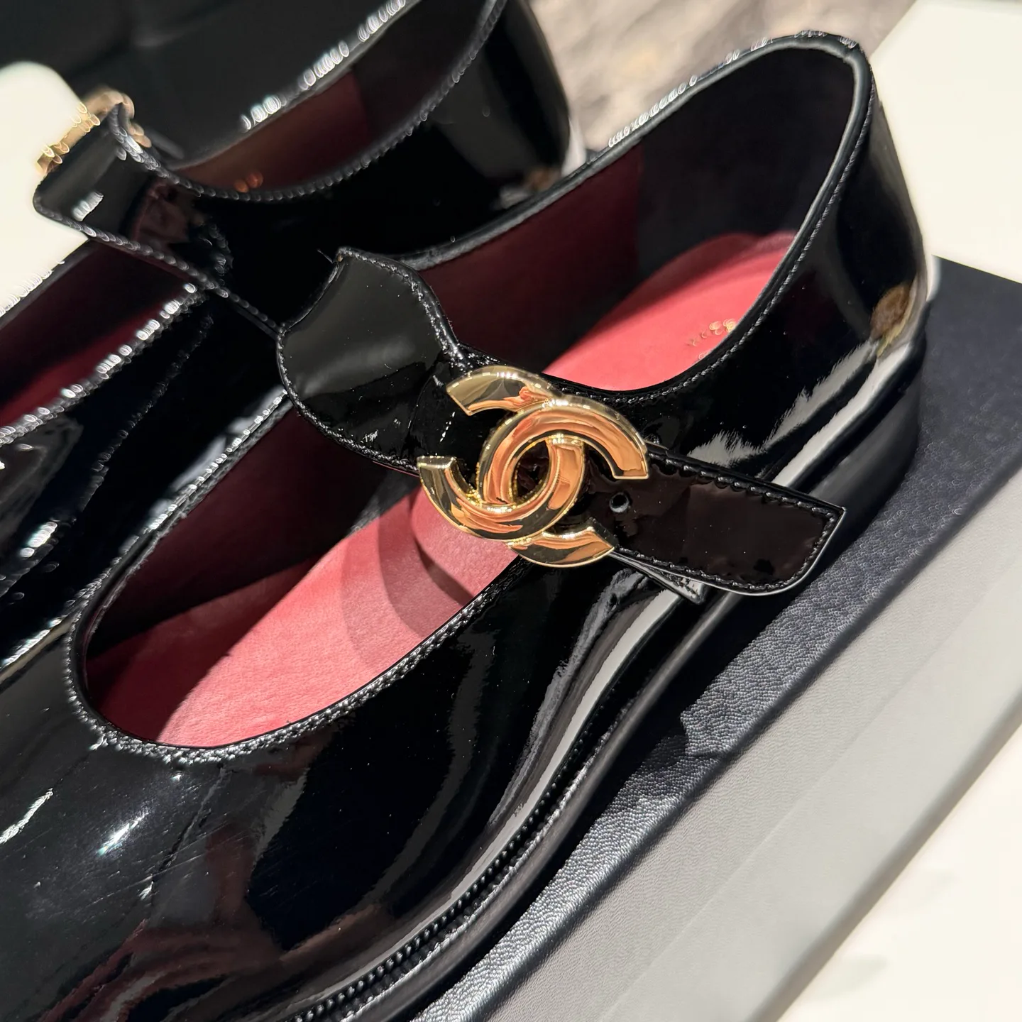 Women's Heels CHANEL 18201925