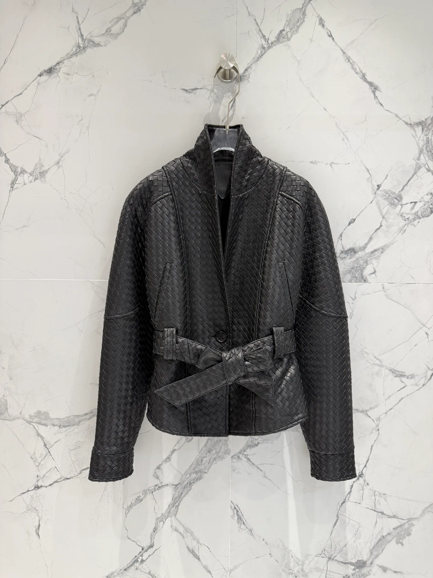 Women's Leather Jackets And Sheepskin Coats BOTTEGA VENETA 18083023