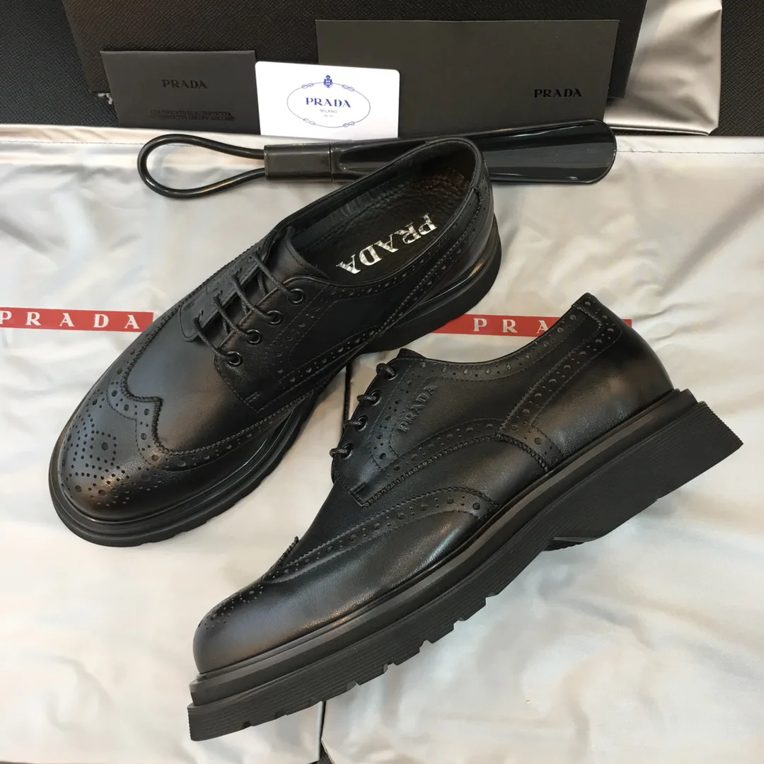 Men's Loafers And Dress Shoes PRADA 17955362