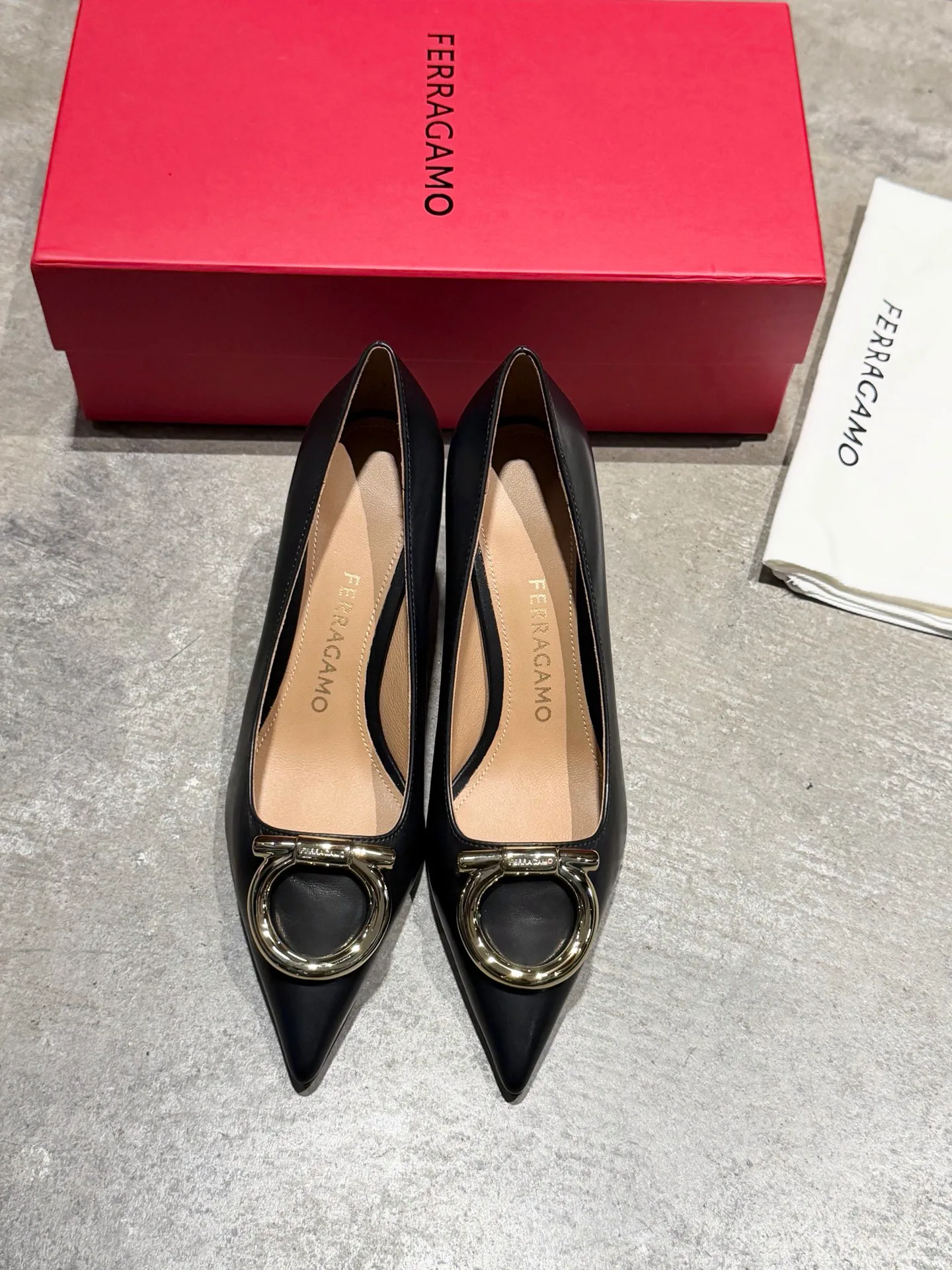 Women's Heels SALVATORE FERRAGAMO 17897967