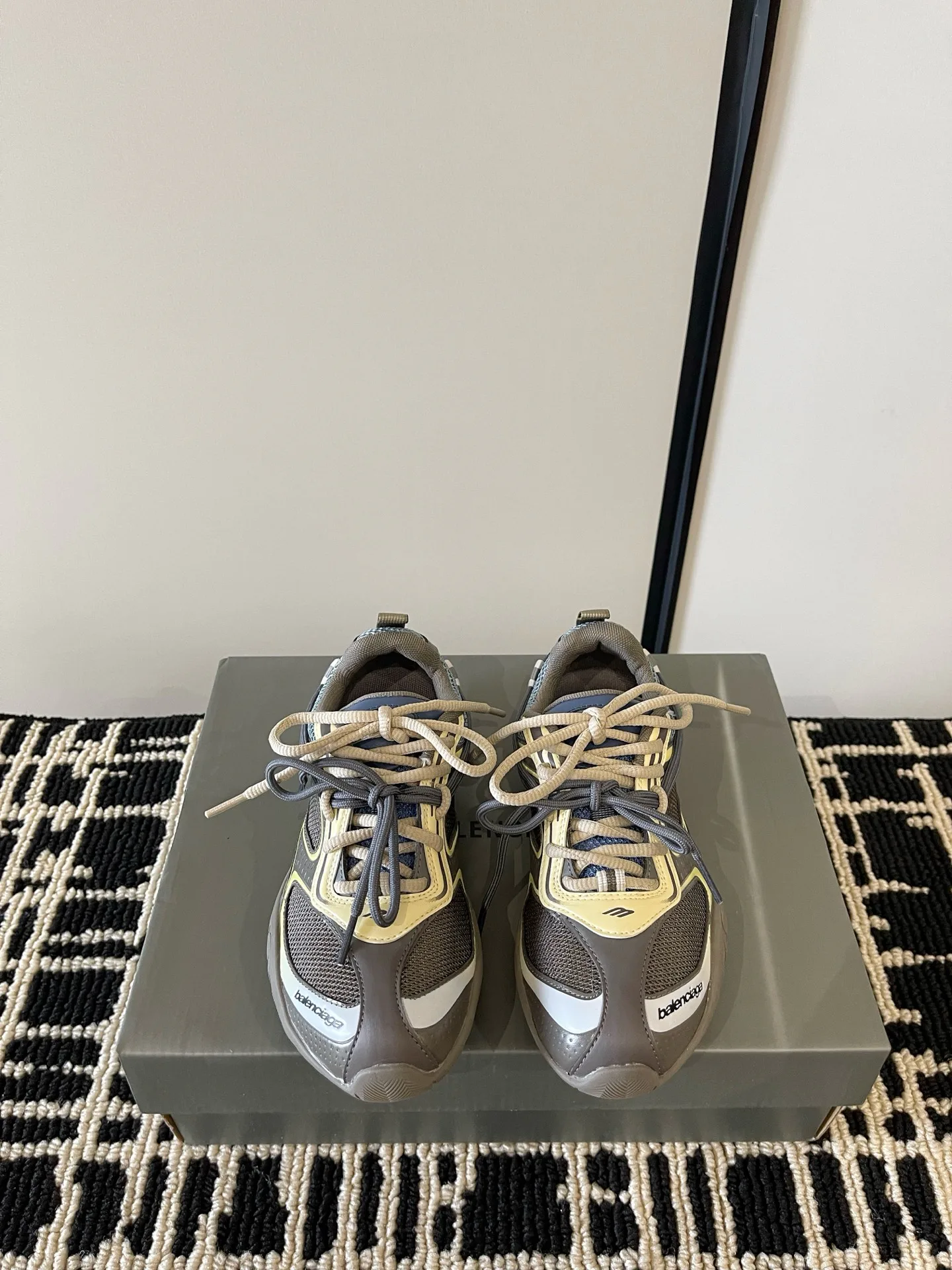 Women's Sneakers BALENCIAGA 18386313