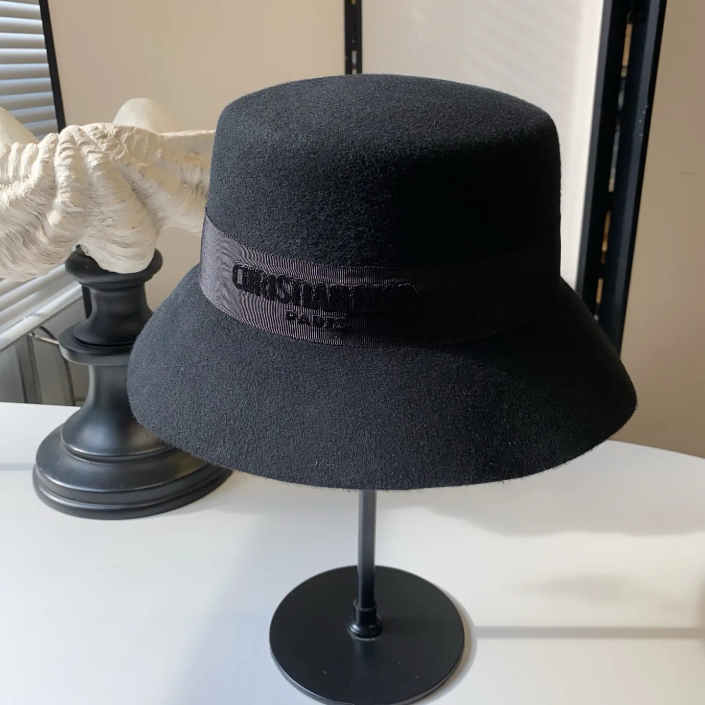 Hats CHRISTIAN DIOR 17973790