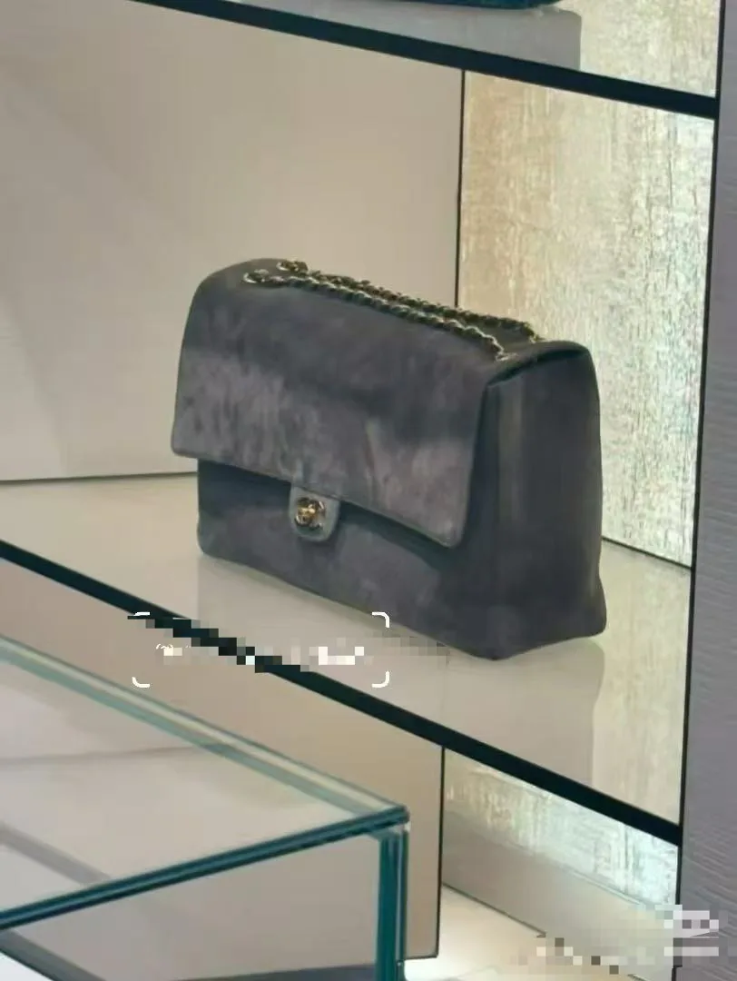 Women's Classic Handbags CHANEL 17571472
