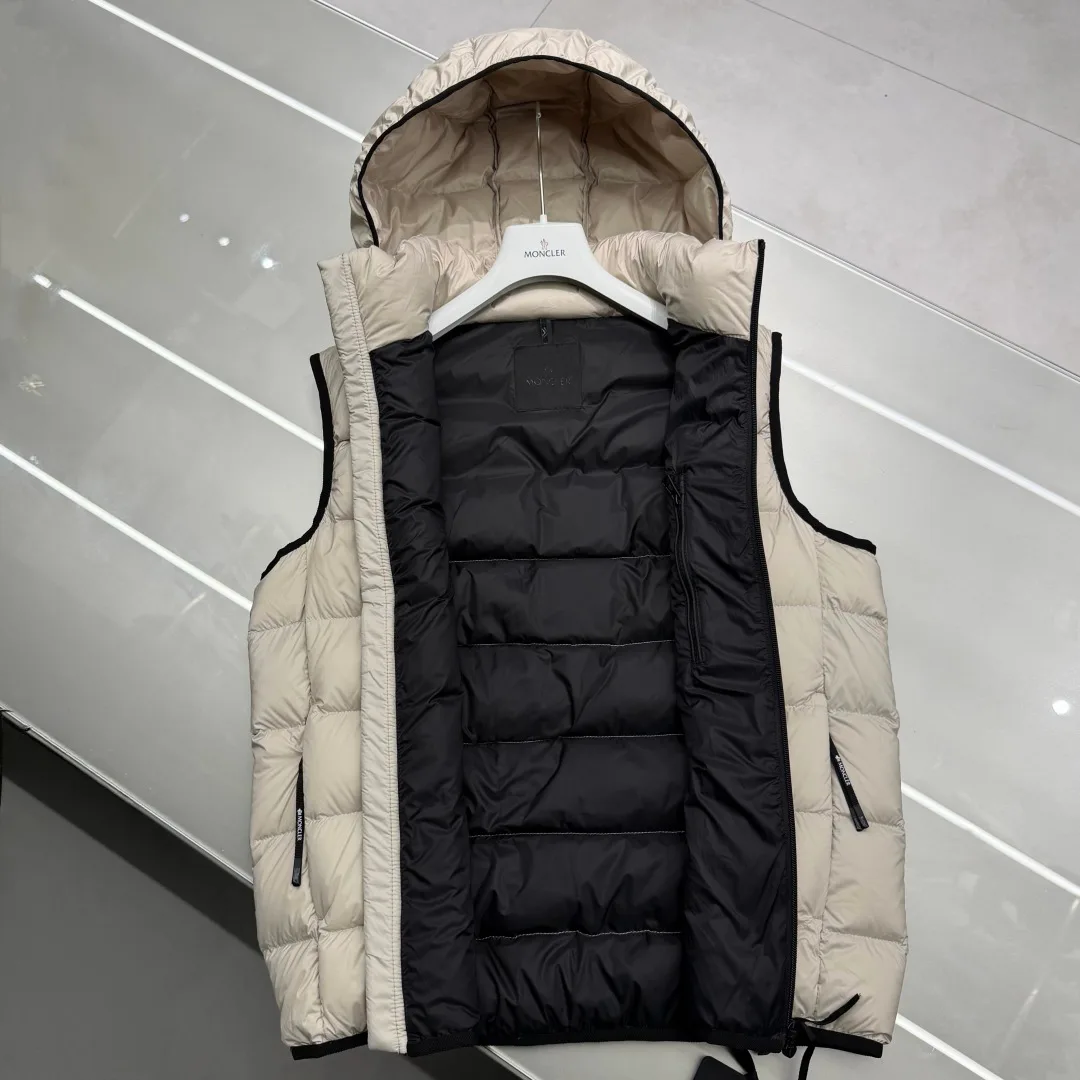 Men's Jackets And Down Jackets MONCLER 17329973