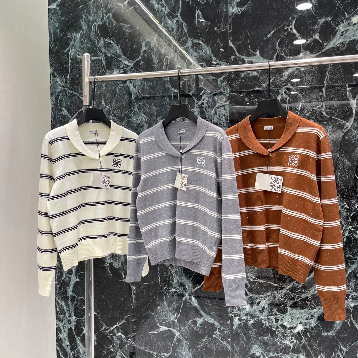 Women's Jumpers And Sweaters LOEWE 18030707