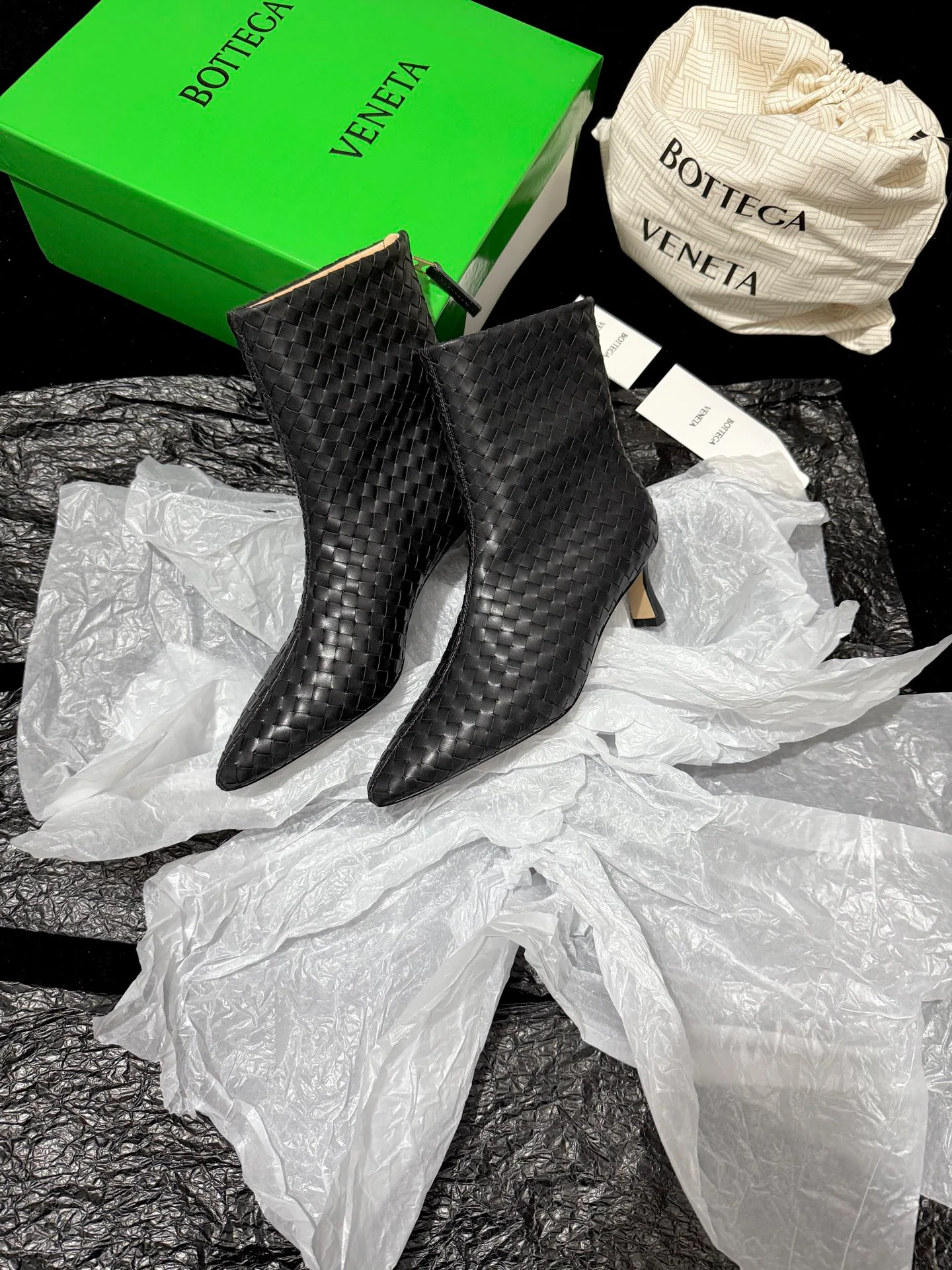 Women's Booties BOTTEGA VENETA 18502156