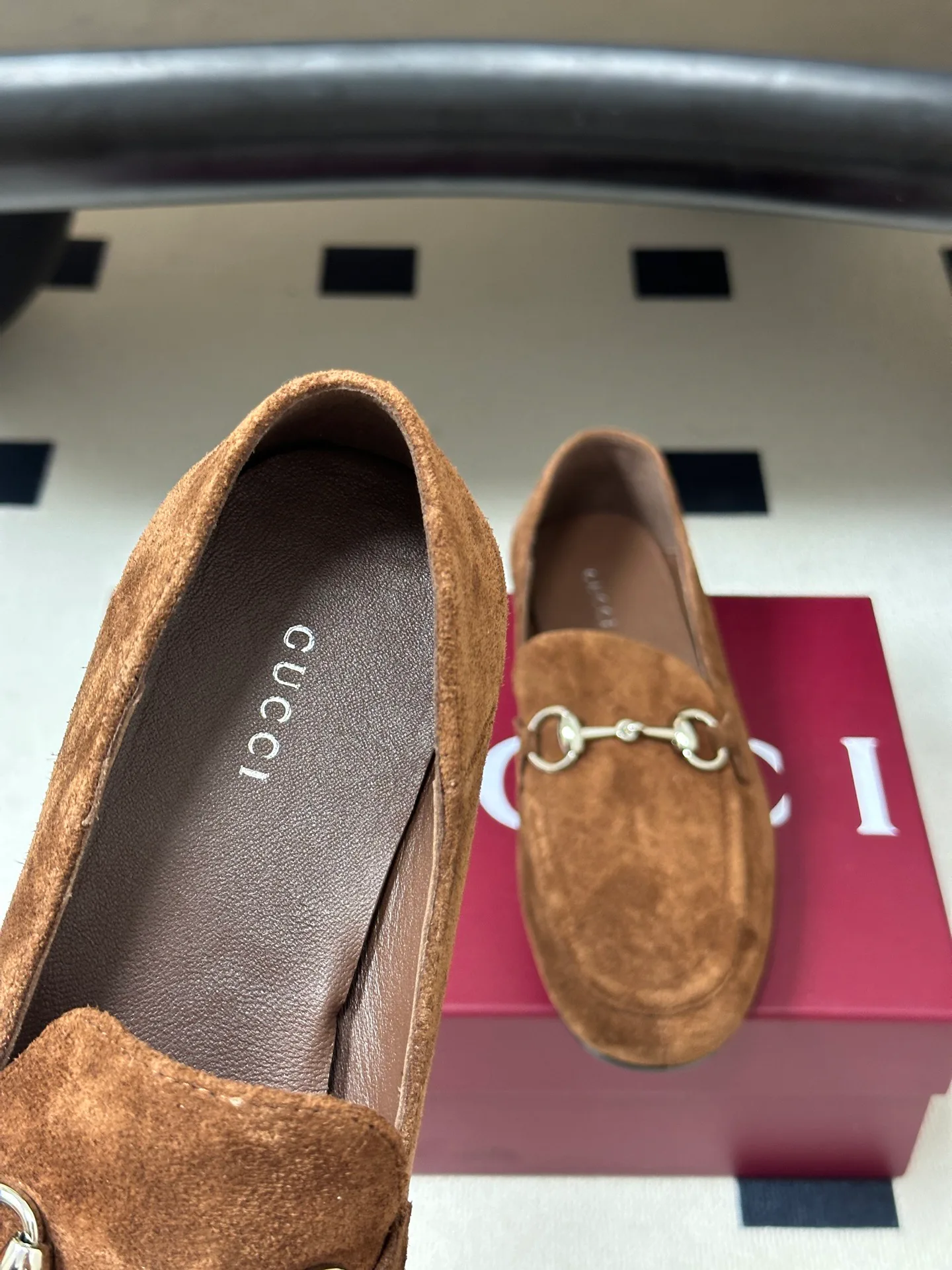 Women's Loafers And Moccasins GUCCI 18049749