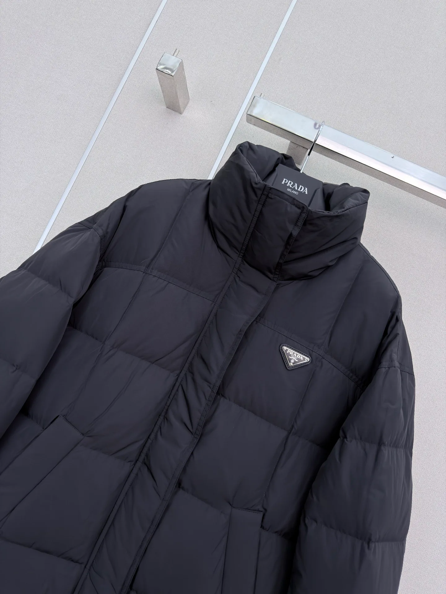 Women's Jackets And Down Jackets PRADA 18402405