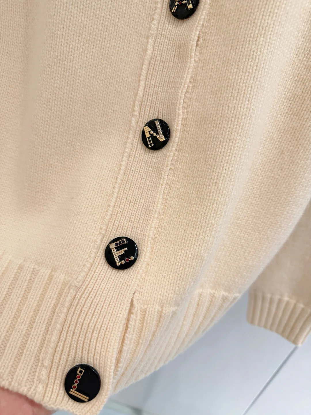 Women's Jumpers And Sweaters CHANEL 18487946